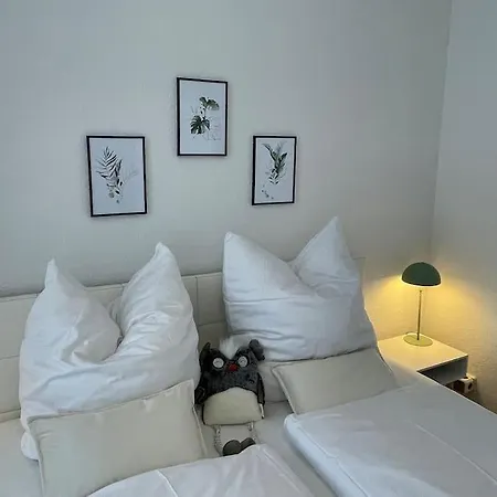 Lucky Ls08 - Vollausstattung - Zentrum - Aufzug - Grosse Kueche - 2 - Smart-tv Apartment Magdeburg