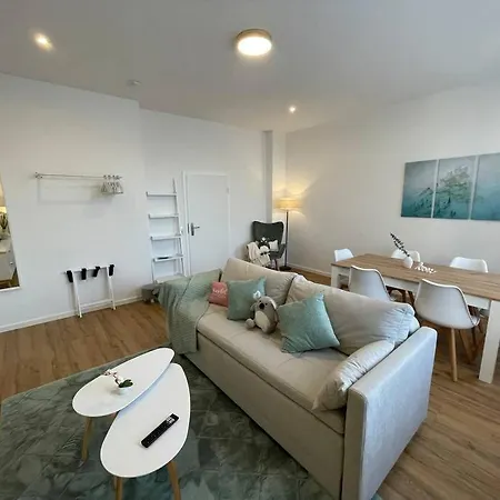 Lucky Ls08 - Vollausstattung - Zentrum - Aufzug - Grosse Kueche - 2 - Smart-tv Apartment *